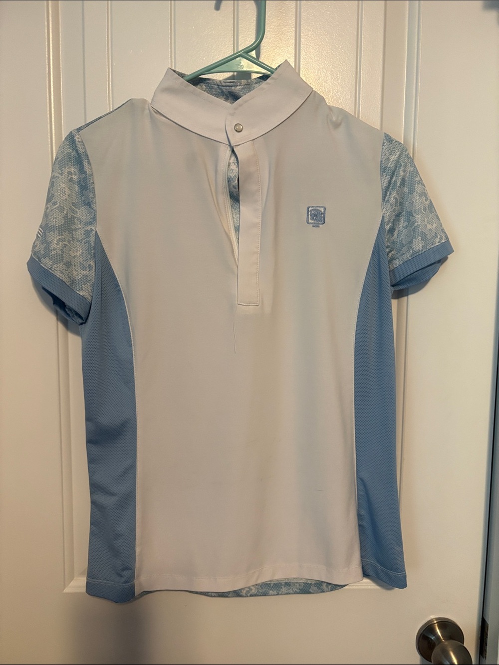 Romfh White & Light Blue Women's Polo